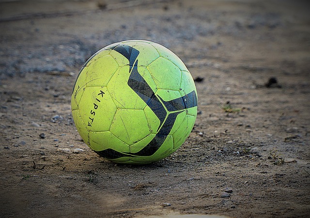 确保球员和 确保球员和